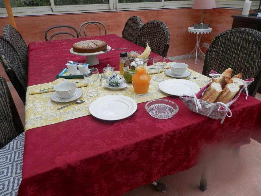 La Guerandelle Acomodação com café da manhã Ernes Exterior foto